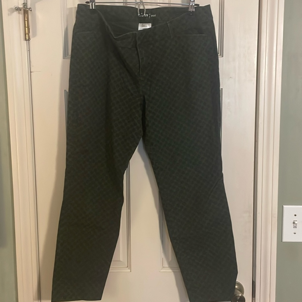Old Navy pixie pants